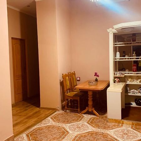 Guesthouse Miszi40 Budapeşte Dış mekan fotoğraf