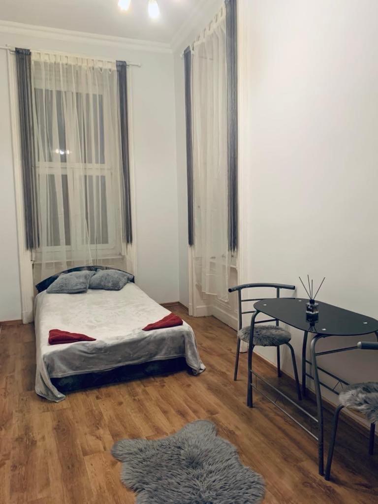 Guesthouse Miszi40 Budapeşte Dış mekan fotoğraf